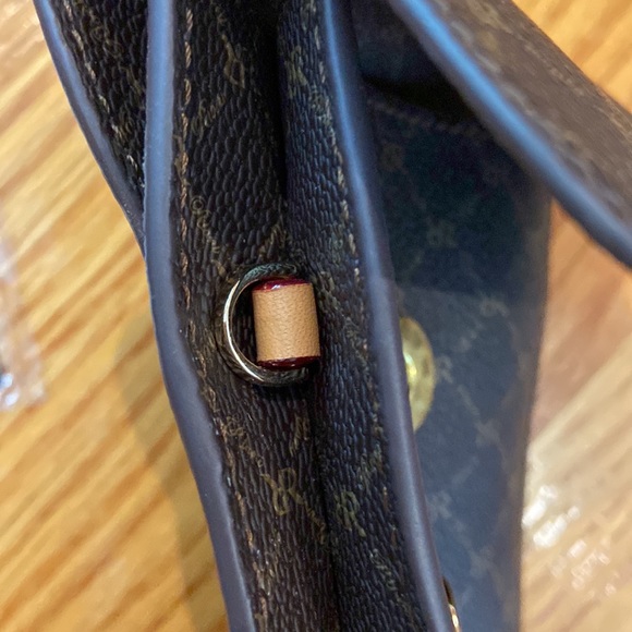 Rioni Moda Italia Dark Brown Crossbody Bag with Chain Strap New! - Picture 4 of 6